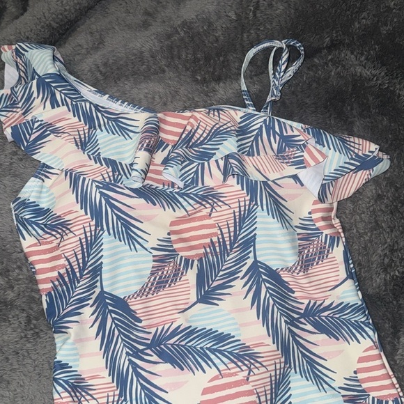 Tropical Ruffle Shoulder Strap Bathing Suit - 15/16 - NWOT - Picture 2 of 9